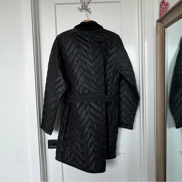 Brand new, never worn! Athleta Quilted Jacket with Belted Closure. - Picture 2 of 2